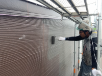 【香川県高松市牟礼町】外壁中塗り 香川県の外壁リフォームならユウ建装! IMG_3406