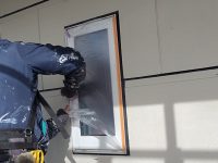 【香川県高松市仏生山町】養生作業 香川県高松市外壁塗替えなら一級塗装技能士の手塗りで長持ち!ユウ建装! 2026y02m03d_155017010