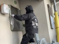 【香川県高松市香川町】養生作業 香川県高松市外壁塗替えなら一級塗装技能士の手塗りで長持ち!ユウ建装! 2026y02m03d_155656172