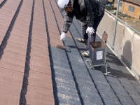 香川県さぬき市長尾|屋根下塗りと養生作業を行いました 香川県の外壁リフォームならユウ建装! IMG_4428